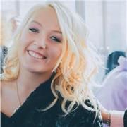 Joven italiana ofrece clases de italiano